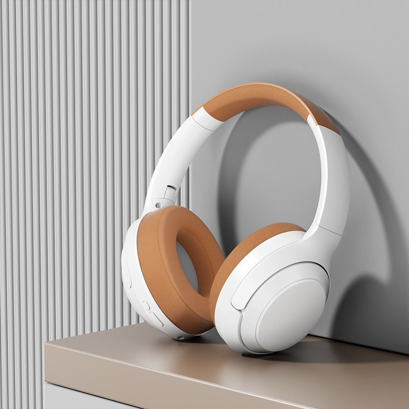 Auriculares gaming Bluetooth con diseño moderno y almohadillas cómodas para largas sesiones de juego