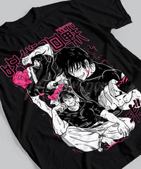 Camiseta Jujutsu Kaisen Toji Fushiguro en negro con diseño gráfico vibrante y personajes icónicos