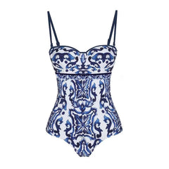 Bañador con estampado de porcelana en azul y blanco, ideal para moda playa estampado porcelana
