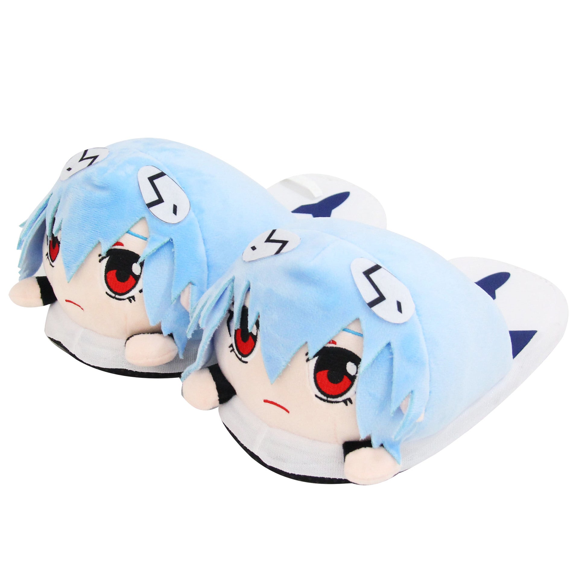 Pantuflas de peluche anime con diseño de personaje de anime en color azul claro y detalles bordados