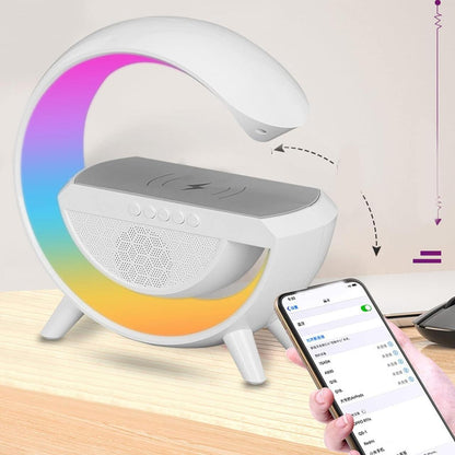 Lámpara Multifuncional con LED RGB, Altavoz Bluetooth, Carga Inalámbrica y Radio FM – Ideal para Todo Momento 🎶✨