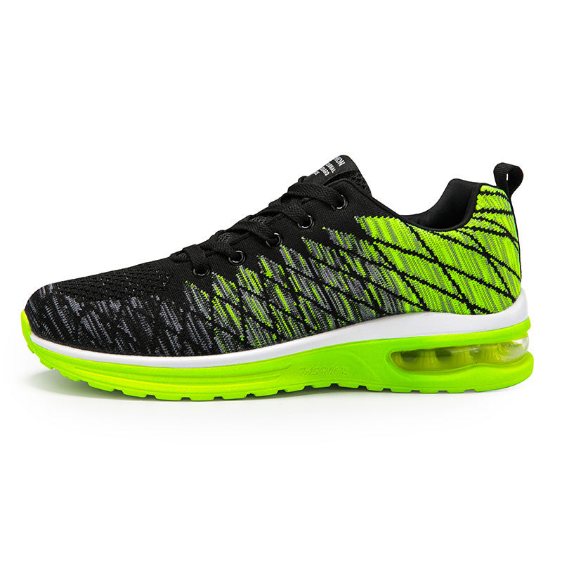 Zapatillas deportivas hombre verano en negro y verde, ideales para actividades al aire libre y entrenamiento.